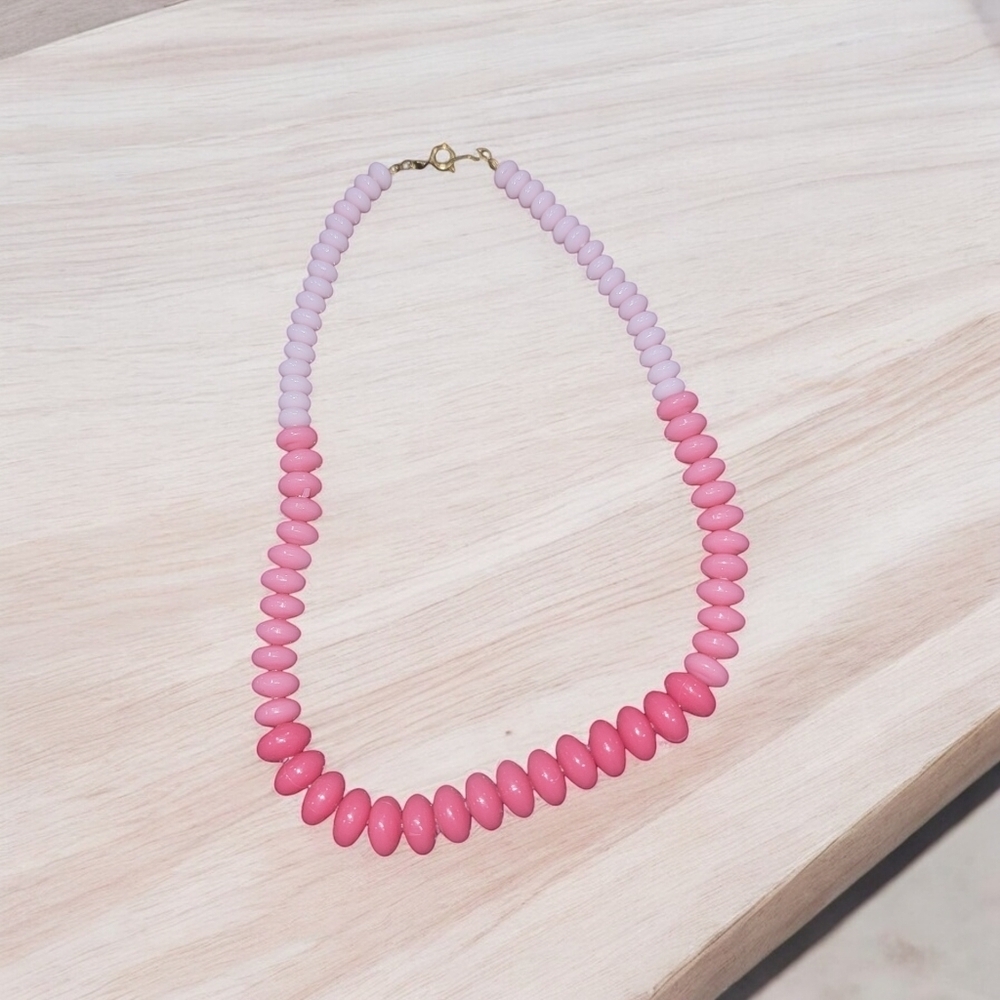 Ombre Pink necklace